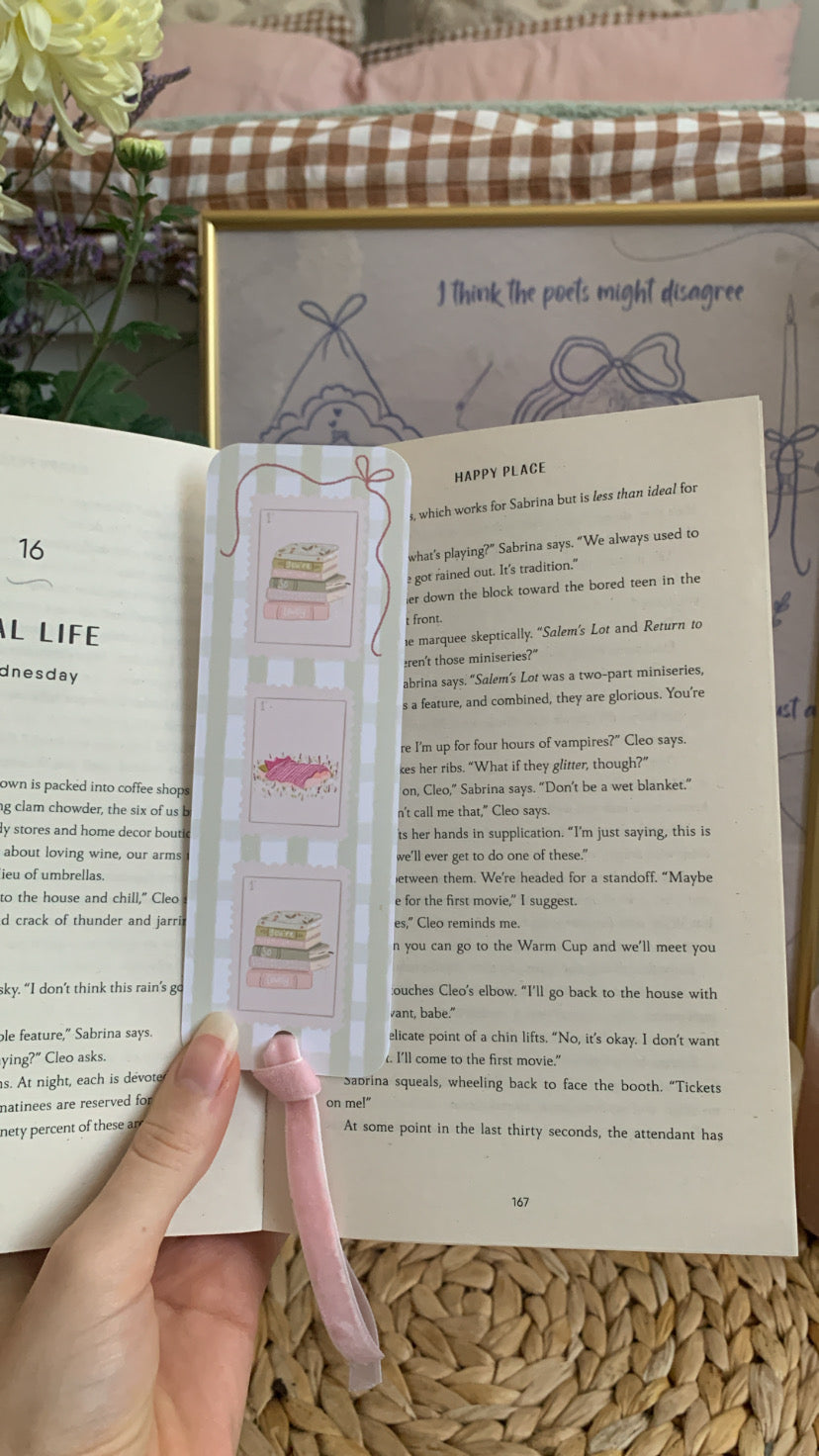 Cozy Gingham Bookmarks